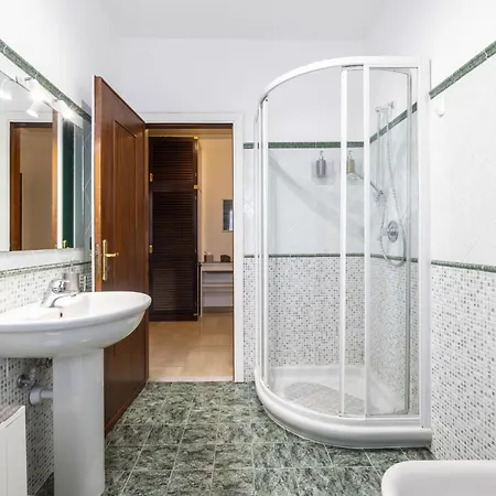דירה Casa Di Elena 300mt Dal Mare By Interhome *