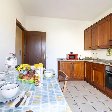 Casa Di Elena 300mt Dal Mare By Interhome דירה